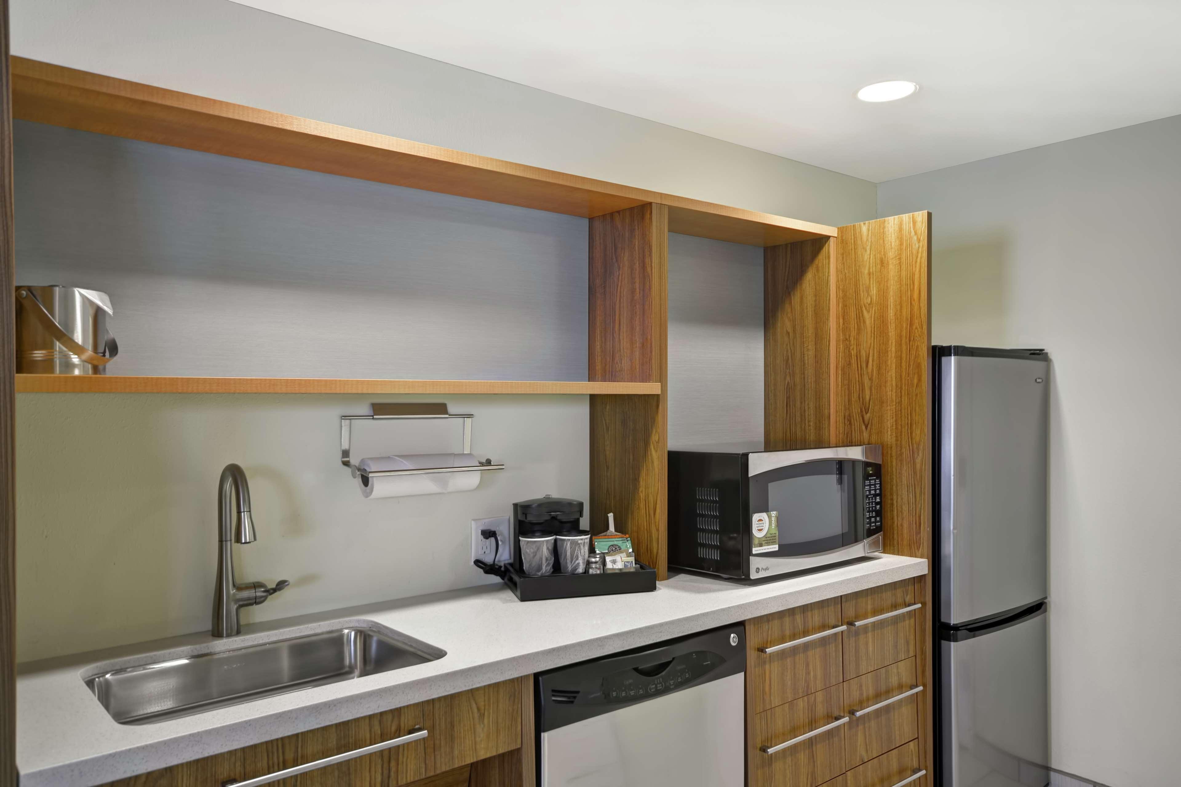Home2 Suites By Hilton Rochester Henrietta, Ny Esterno foto